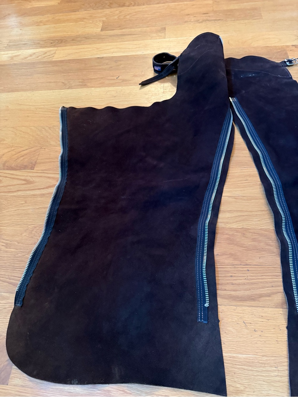 Whitman Full CHAPS Brown Suede - see measurements - Picture 2 of 16